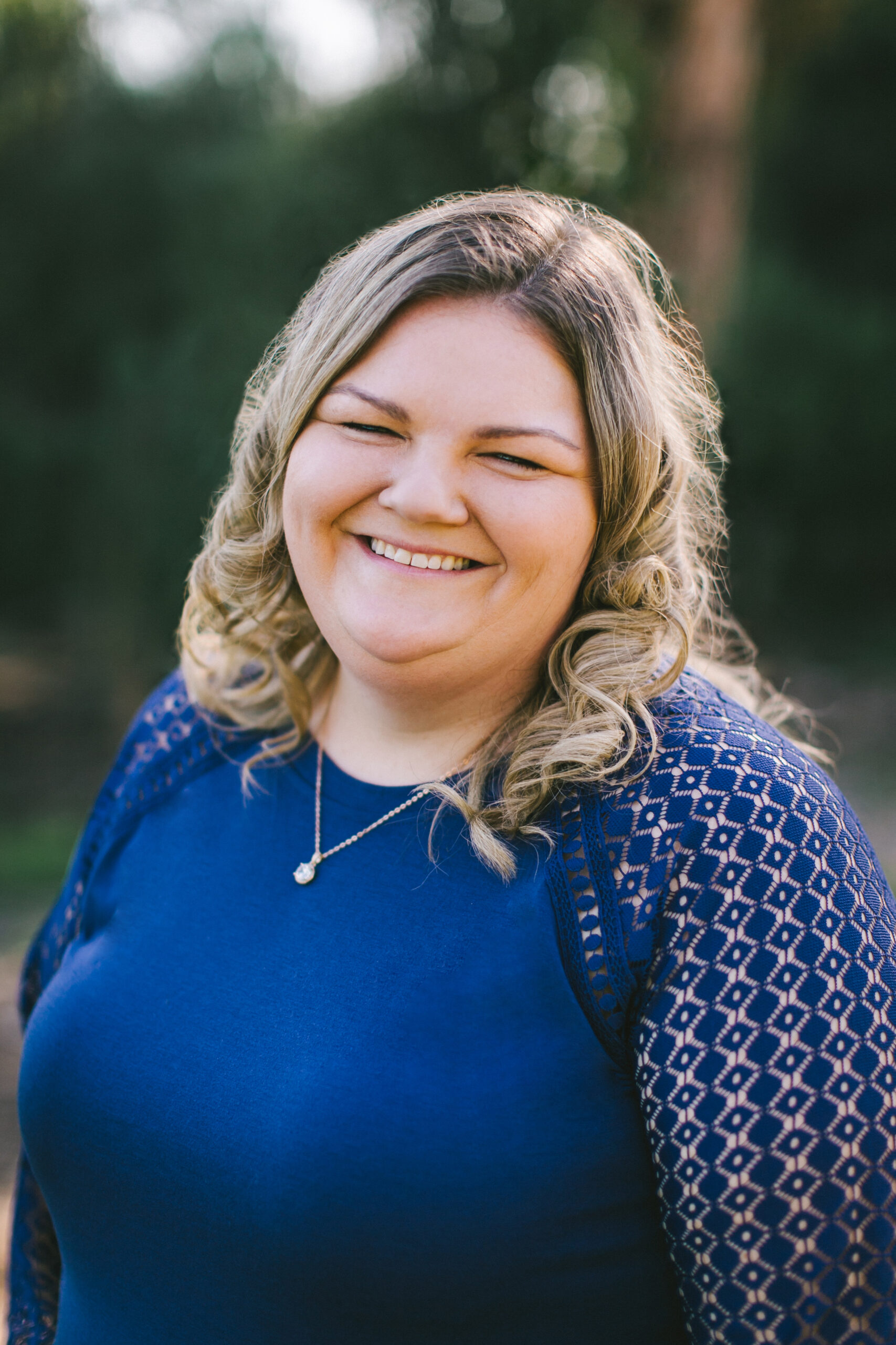 Chiropractor Ariel Weishoff, Doctor of Chiropractic at Escondido Hills, California Chiropractic Clinic